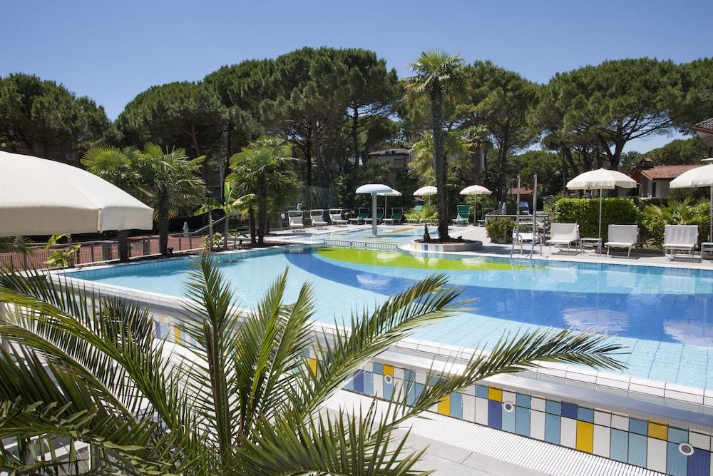 Hotel Delle Nazioni Lignano Sabbiadoro Kültér fotó