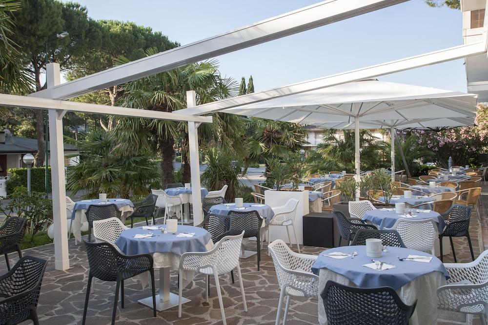 Hotel Delle Nazioni Lignano Sabbiadoro Kültér fotó